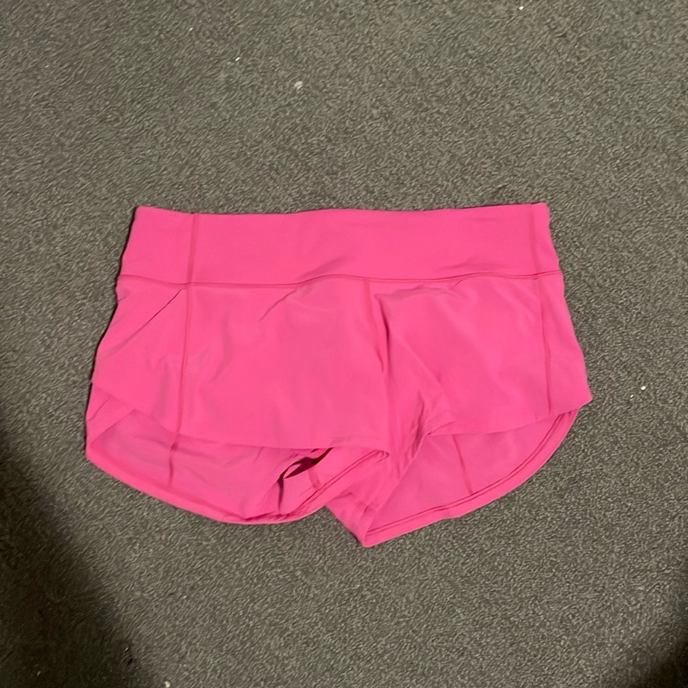 Lululemon sonic pink speed up shorts